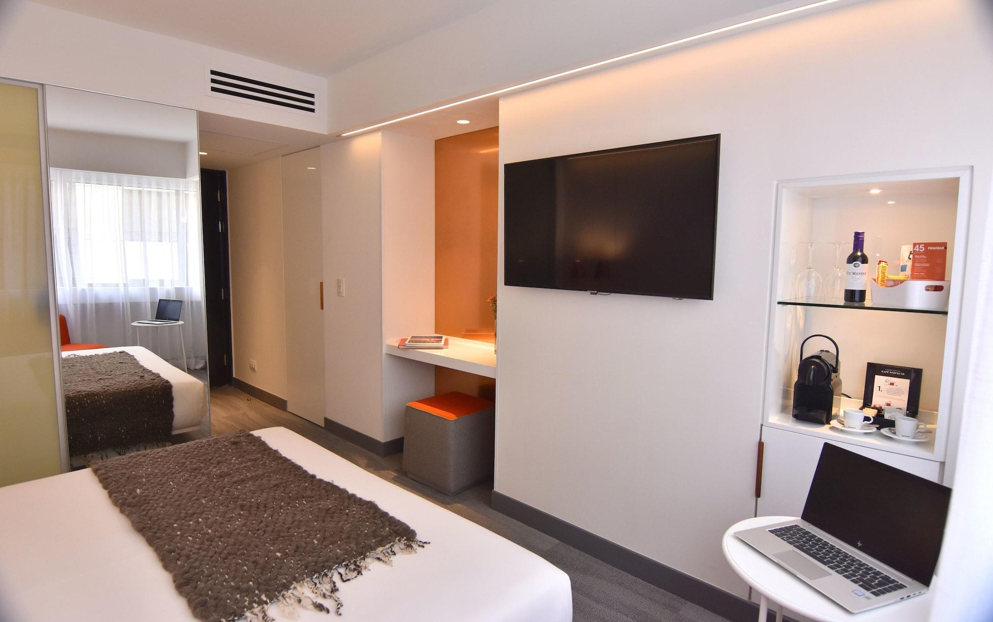 45 By Director Otel Santiago Dış mekan fotoğraf